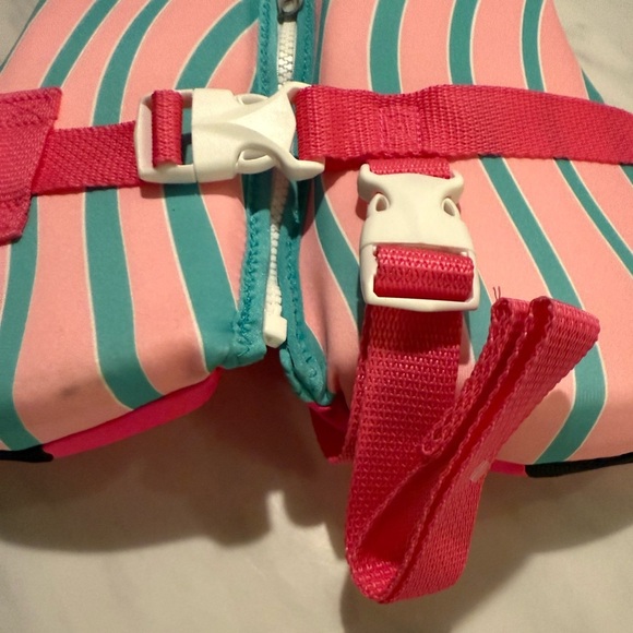 NWOT Speedo Infant Jellyfish Pink/Blue Coast Guard Cert Life Vest Under 30lbs - Picture 3 of 8